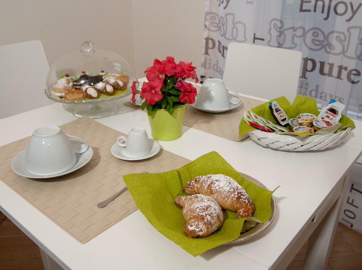 B&B Notti Sikane ปอร์โต เอมเปโดเกล ภายนอก รูปภาพ