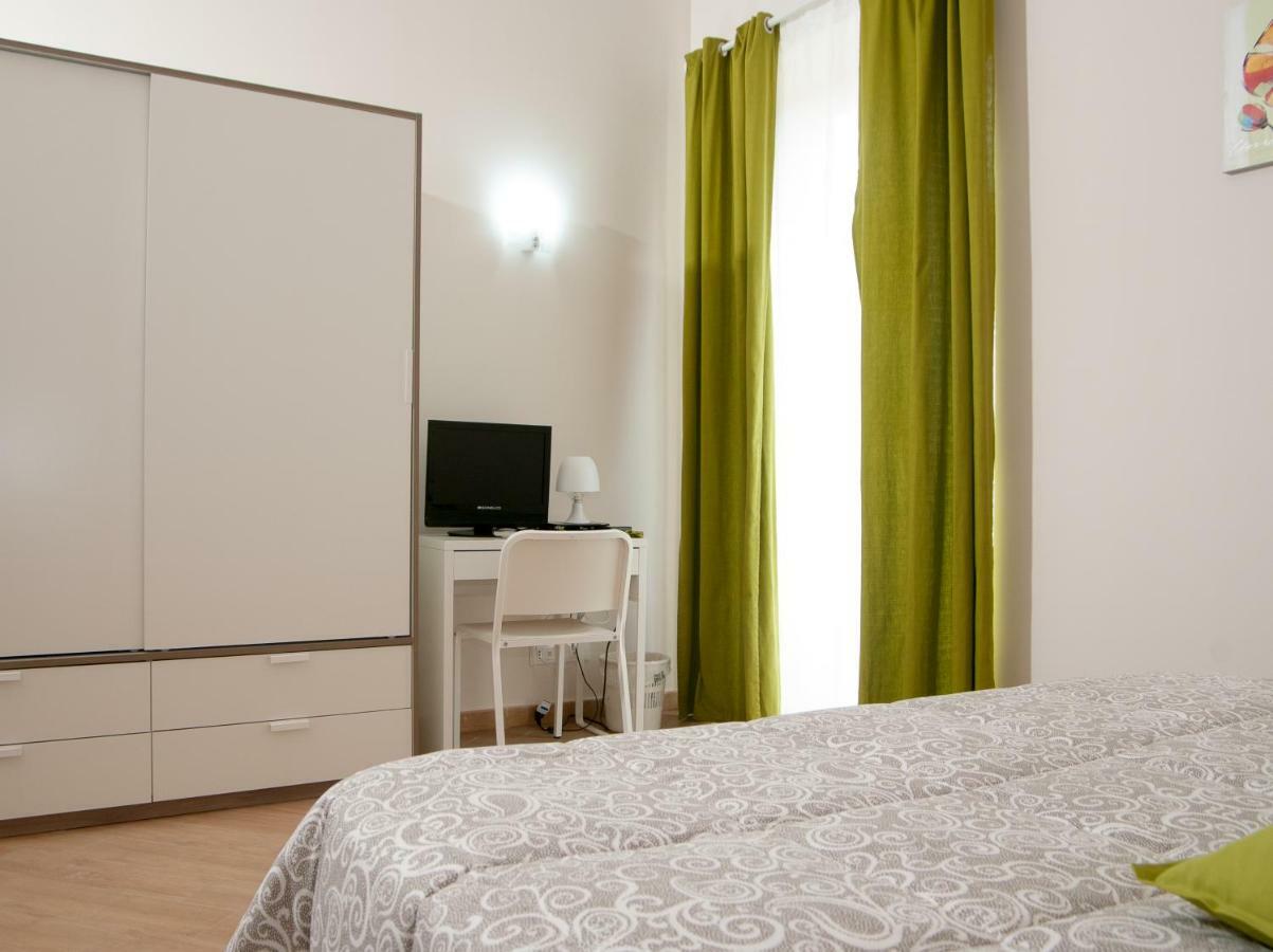 B&B Notti Sikane ปอร์โต เอมเปโดเกล ภายนอก รูปภาพ