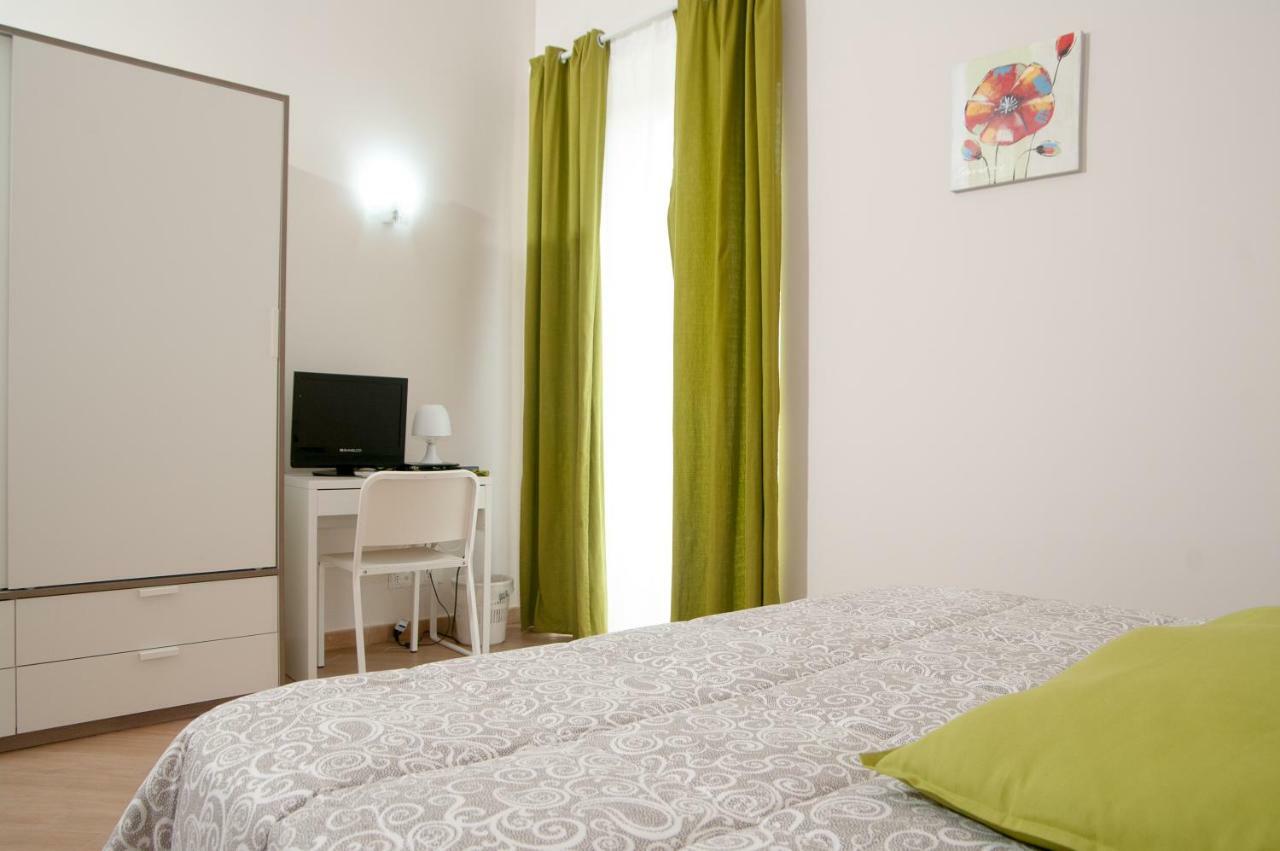 B&B Notti Sikane ปอร์โต เอมเปโดเกล ภายนอก รูปภาพ